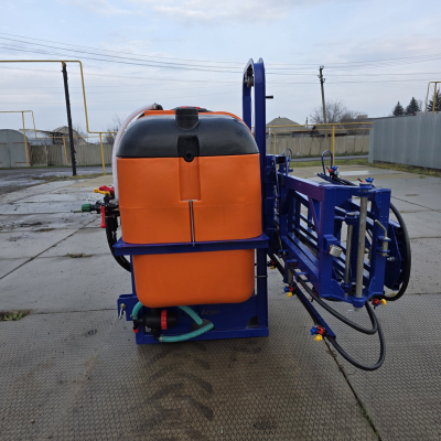 Опрыскиватель навесной «ДОН» 1000/15